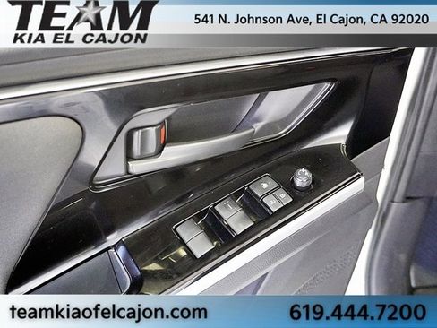 Used 2023 Subaru Solterra AWD image 23