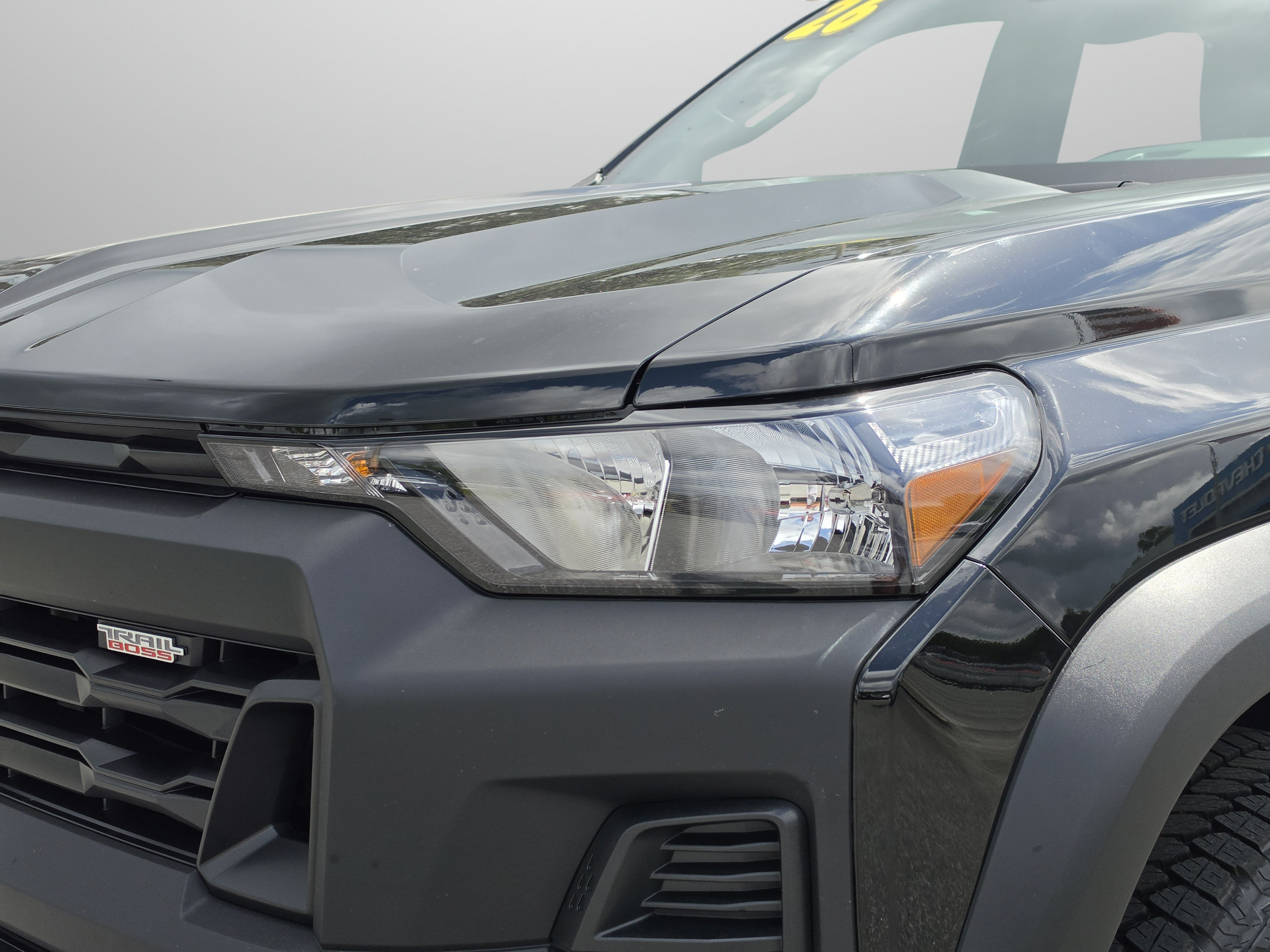 New 2026 Chevrolet Colorado Trail Boss w/ Midnight Edition AWD/4WD image 13