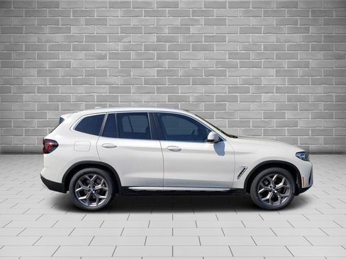 Used 2023 BMW X3 xDrive30i w/ Premium Package image 4
