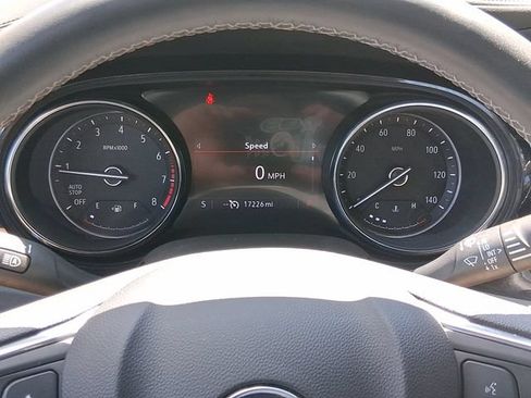 Used 2023 Buick Encore GX Select FWD image 21