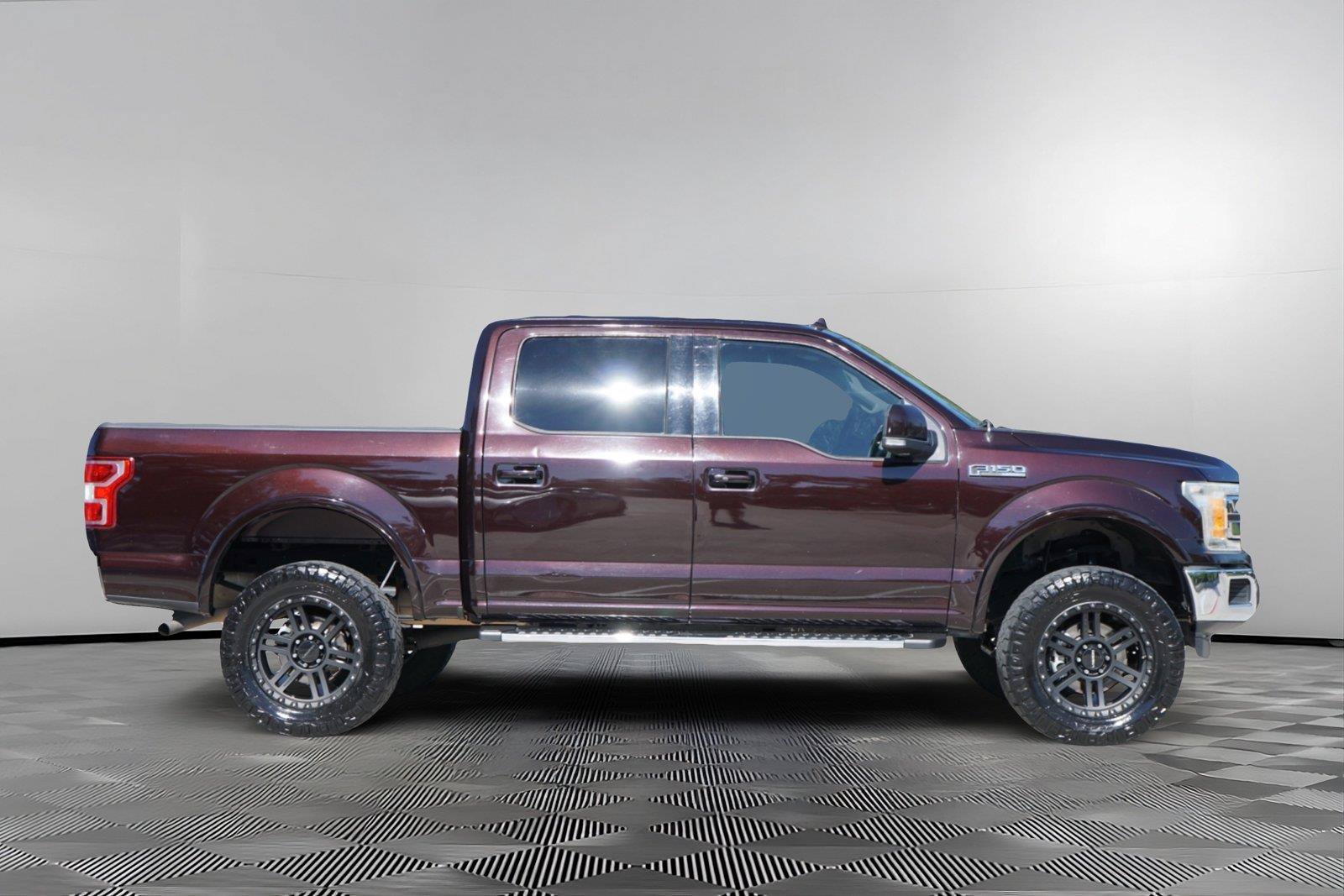 Used 2018 Ford F150 Lariat RWD image 4