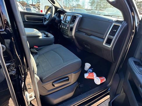 Used 2024 RAM 1500 Classic Warlock image 19