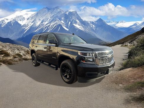 Used 2020 Chevrolet Tahoe LS w/ Enhanced Driver Alert Package image 7