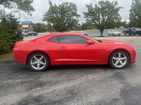 Used 2015 Chevrolet Camaro LT w/ 1LT Preferred Package image 8