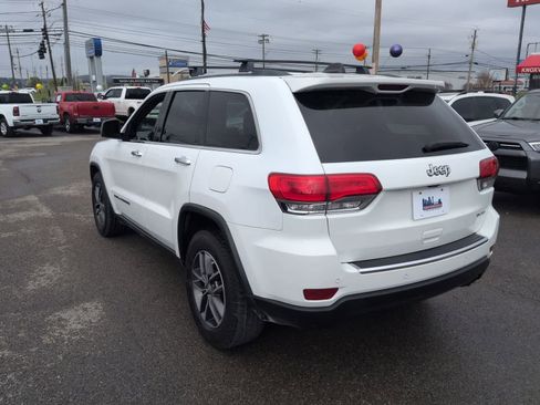 Certified 2018 Jeep Grand Cherokee Limited image 6