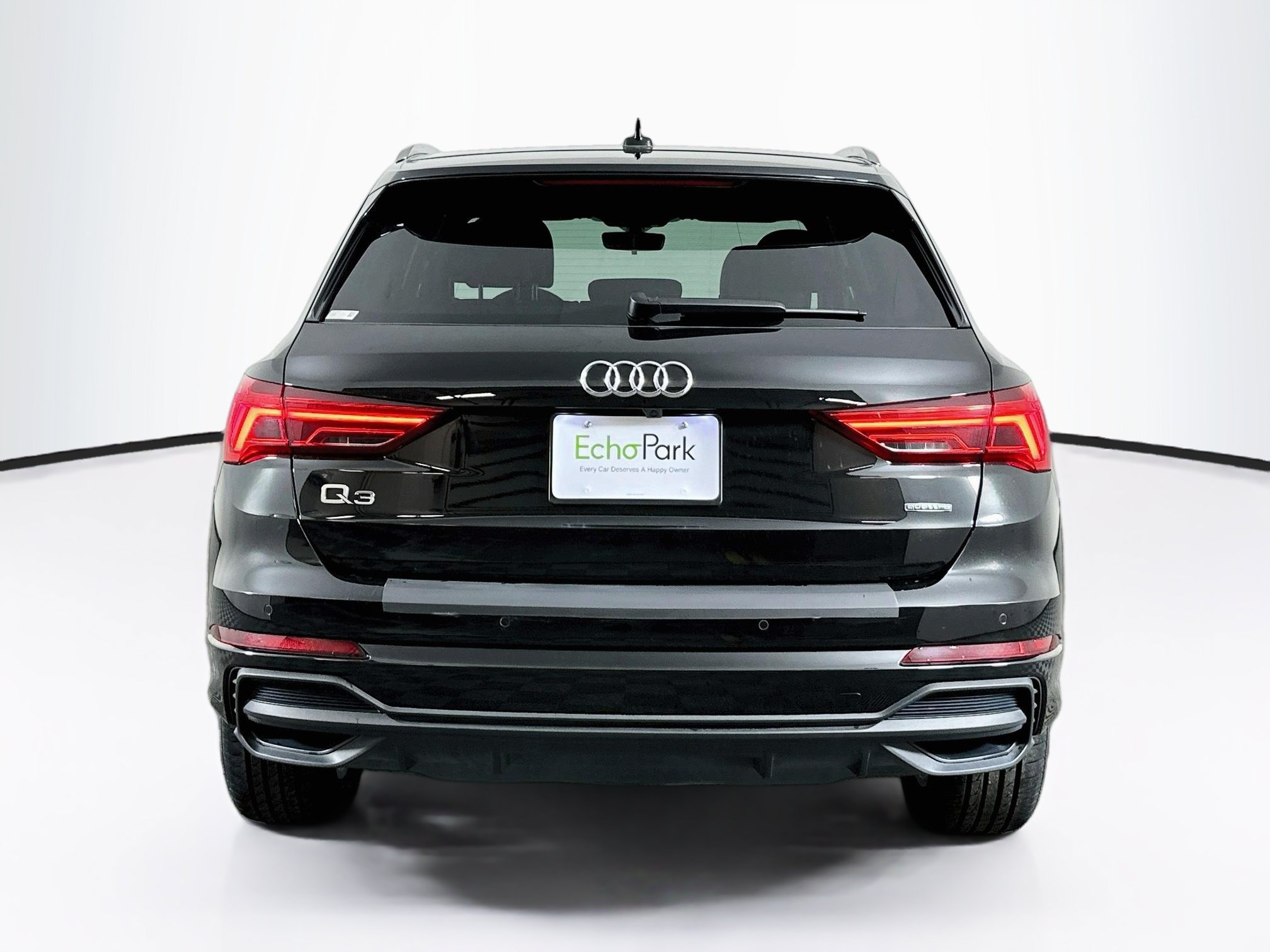 Used 2025 Audi Q3 2.0T Premium AWD/4WD image 7