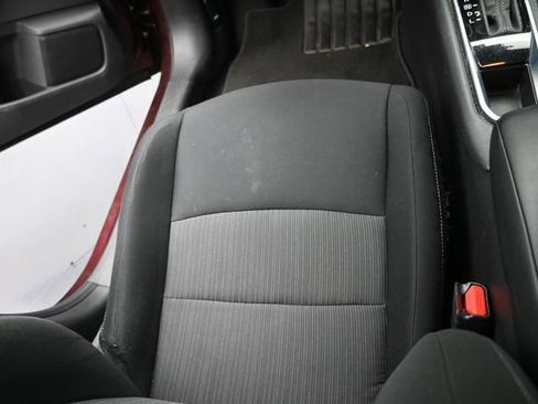 Used 2025 Nissan Sentra SV FWD image 8