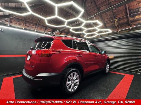 Used 2013 Toyota RAV4 Limited FWD image 3