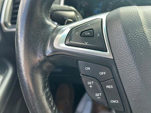 Used 2015 Ford Edge SEL w/ Canadian Comfort Package image 17