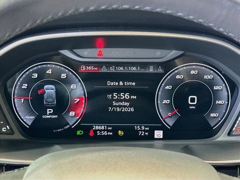 Used 2024 Audi Q3 2.0T Premium Plus w/ Premium Plus Package AWD/4WD image 12