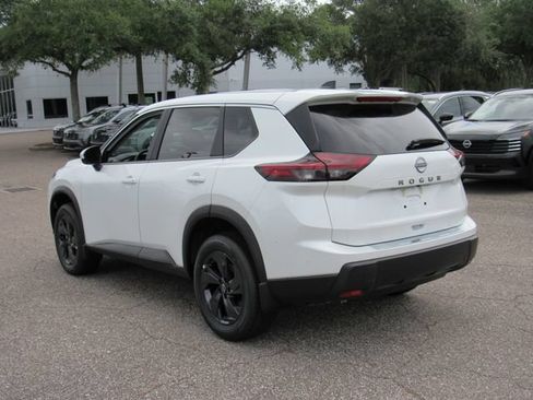New 2026 Nissan Rogue SV FWD image 7