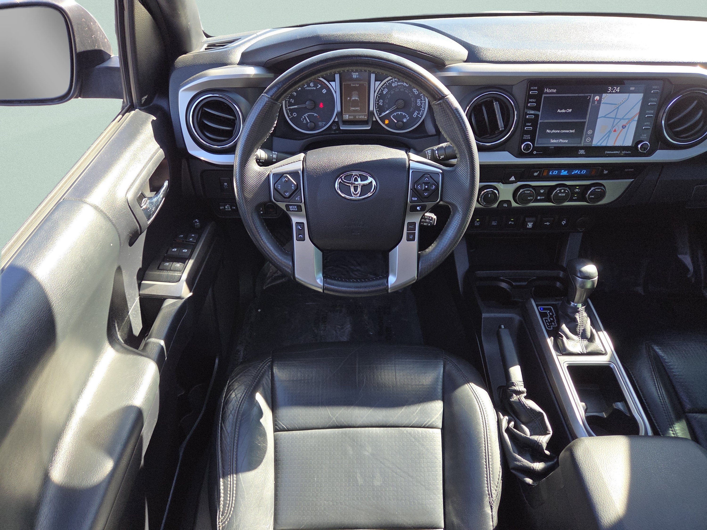 Used 2021 Toyota Tacoma Limited AWD/4WD image 4
