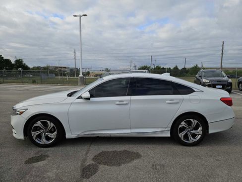 Used 2020 Honda Accord EX image 4