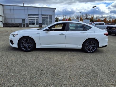 Used 2023 Acura TLX w/ A-SPEC Pkg image 4