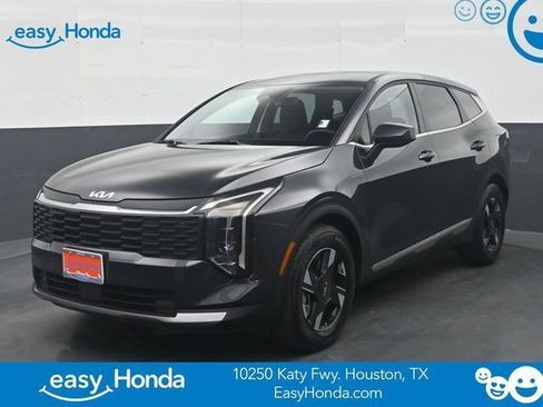 Used 2026 Kia Sportage LX FWD image 1