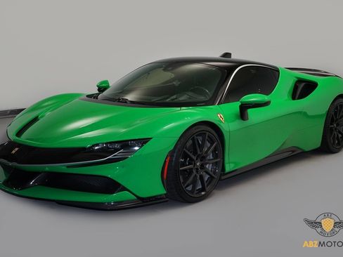 Used 2021 Ferrari SF90 Stradale image 3