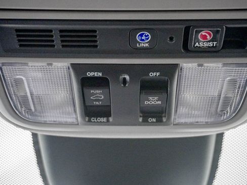 Used 2023 Honda Odyssey Elite image 28