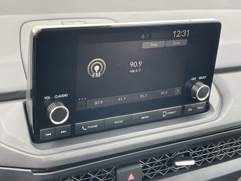 Used 2025 Honda Accord SE image 16