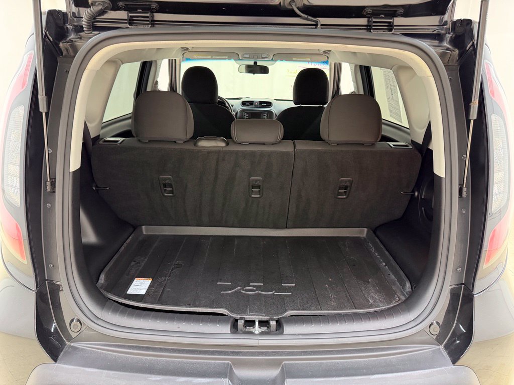 Used 2015 Kia Soul FWD image 5