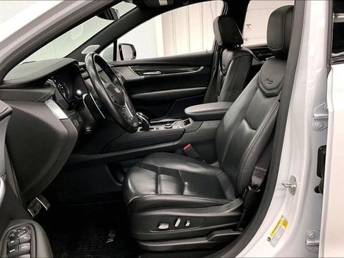 Used 2024 Cadillac XT5 Sportv w/ LPO, Floor Liner Package image 22