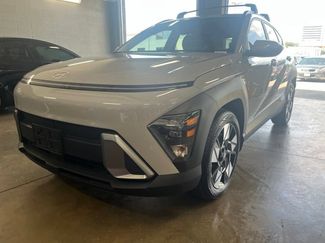 Used 2025 Hyundai Kona SEL FWD video 1