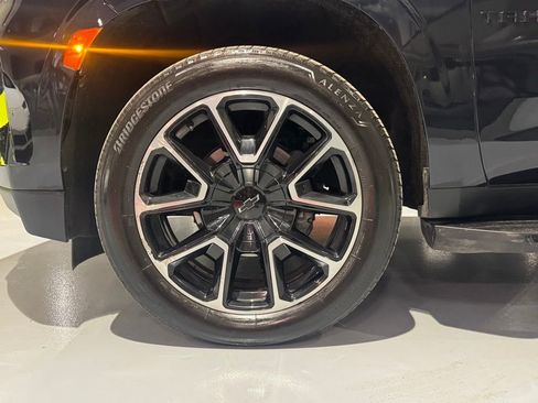 Used 2023 Chevrolet Tahoe RST image 15