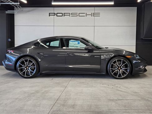 New 2025 Porsche Taycan image 29