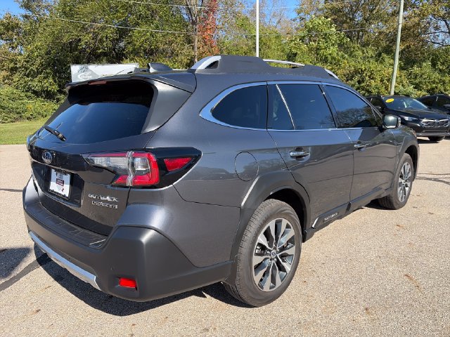 Used 2025 Subaru Outback Touring XT w/ Popular Package #2 AWD/4WD image 7