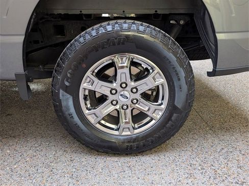 Used 2023 Ford F150 Lariat image 10