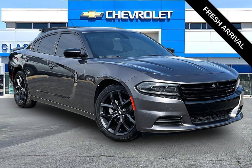Used 2023 Dodge Charger SXT w/ Blacktop Package RWD image 1