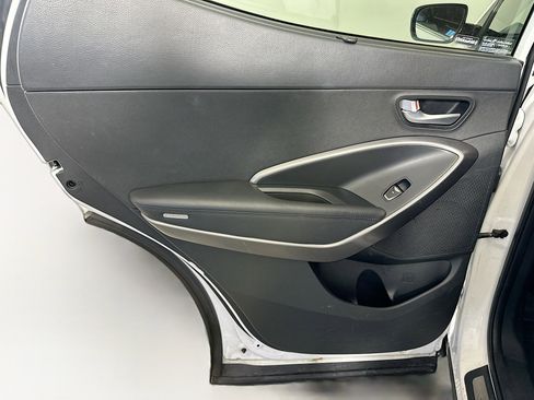 Used 2018 Hyundai Santa Fe Sport 2.0T image 25