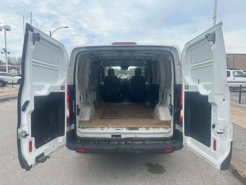 Used 2017 Ford Transit 250 130 Low Roof RWD image 21
