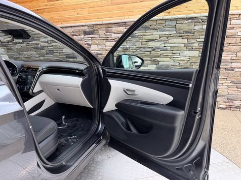 Used 2024 Hyundai Tucson SE AWD/4WD image 37