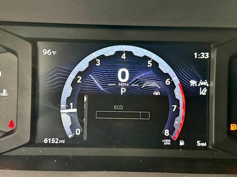 Certified 2025 Toyota Tacoma SR5 image 25