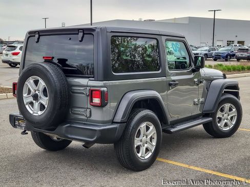 Used 2020 Jeep Wrangler Sport AWD/4WD image 7