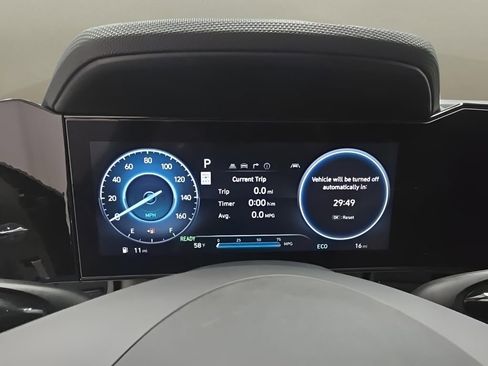 New 2026 Hyundai Elantra Limited image 29