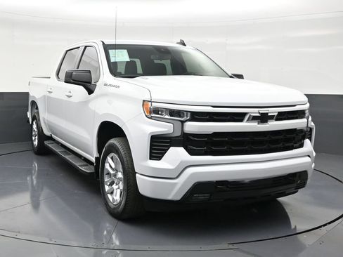 Used 2023 Chevrolet Silverado 1500 RST image 7
