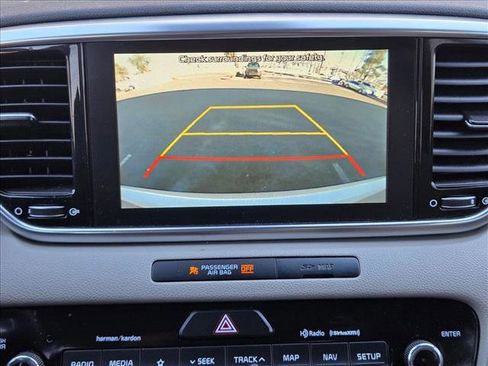 Used 2021 Kia Sportage EX w/ EX Technology Package image 14