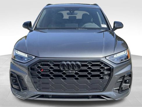 Used 2023 Audi SQ5 Premium Plus AWD/4WD image 2