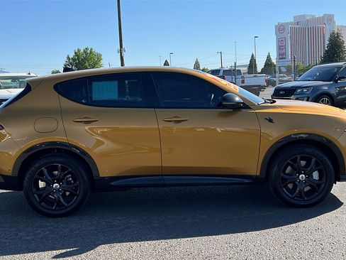 Used 2024 Dodge Hornet R/T Plus w/ Tech Pack Plus w/o Parking image 4