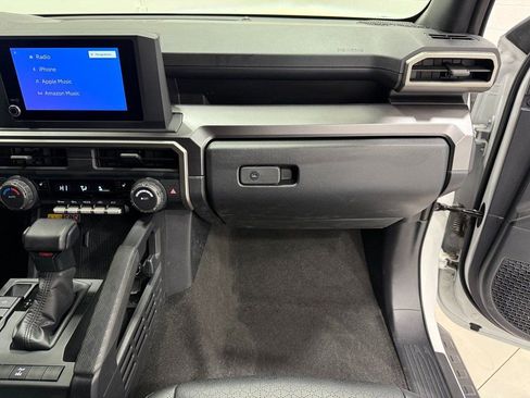 Used 2025 Toyota 4Runner TRD Off-Road image 27