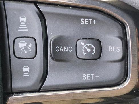 Used 2021 RAM 1500 Limited RWD image 10