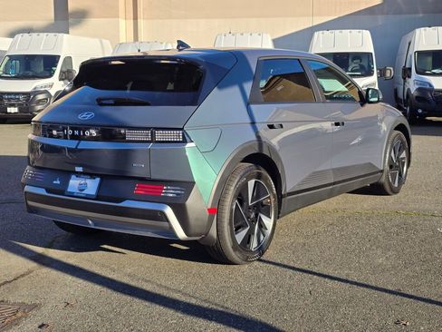 New 2026 Hyundai Ioniq 5 SEL image 7