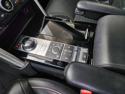 Used 2019 Land Rover Discovery HSE Luxury AWD/4WD image 17