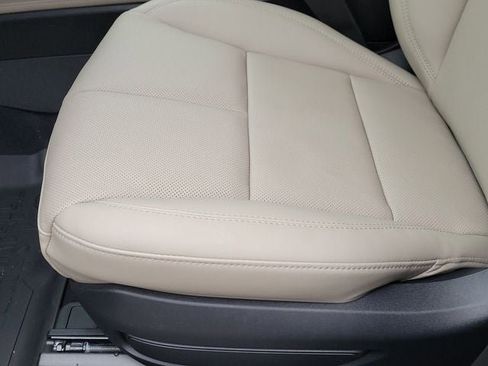 New 2026 Lincoln Corsair Grand Touring AWD/4WD image 5