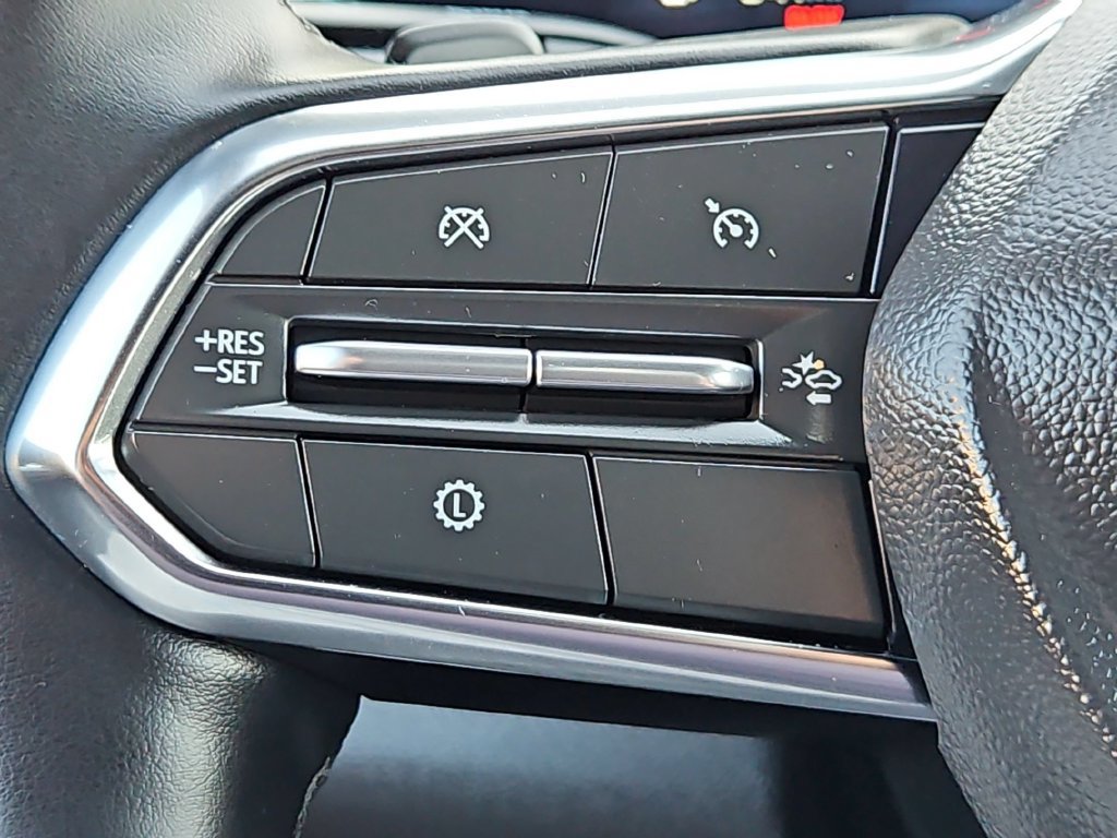 Used 2026 Chevrolet Equinox LT FWD image 21