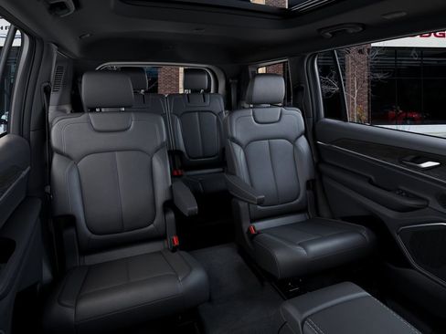 New 2026 Jeep Grand Cherokee L Limited image 15