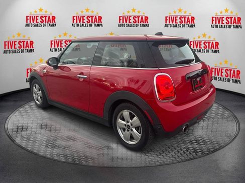 Used 2020 MINI Cooper 2-Door Hardtop FWD image 5