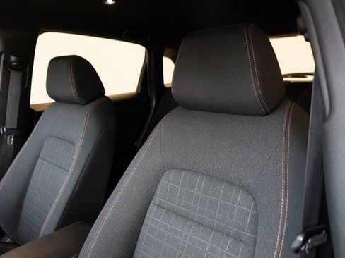 Used 2023 Honda HR-V Sport image 17