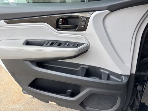 Used 2018 Honda Odyssey Elite image 27